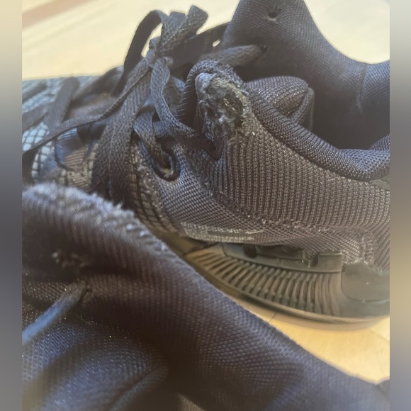 Nike Lebron Witness Vii Basketball Shoe - Picture 7 of 9